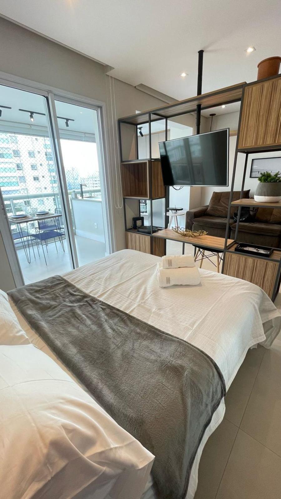 Apartment Incrivel E Amplo Na Olimpia